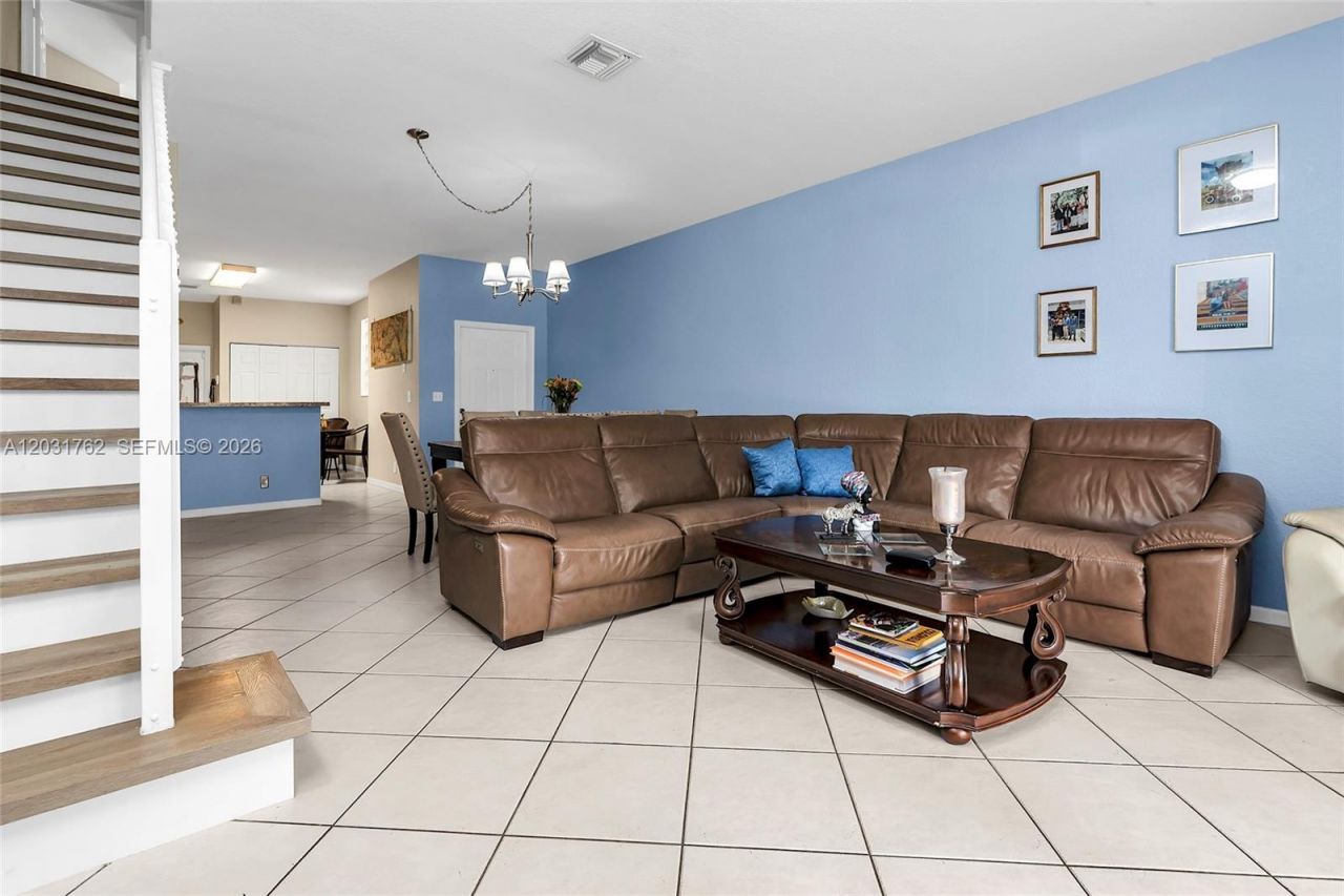 3892 Tree Top Dr , Weston, FL 33332 Photo