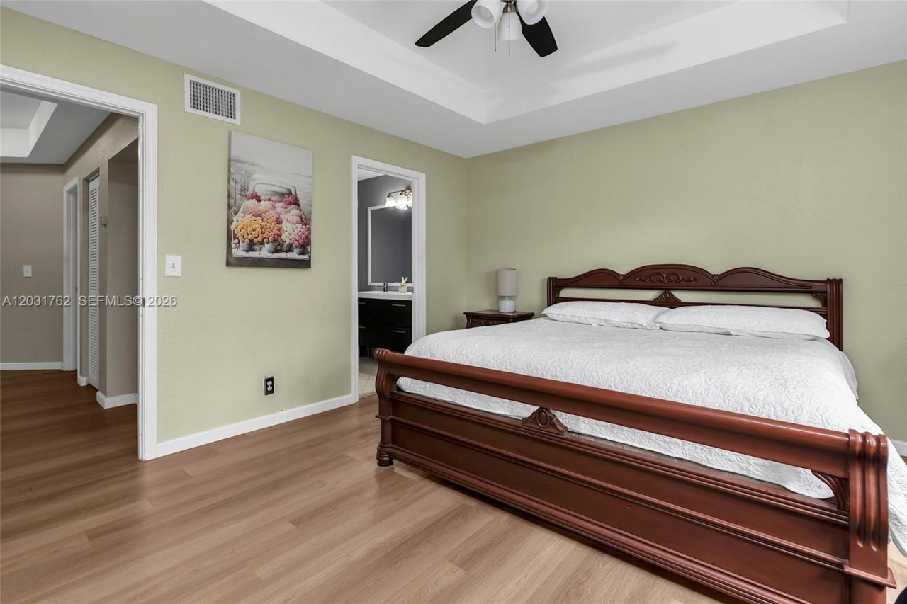 3892 Tree Top Dr , Weston, FL 33332 Photo