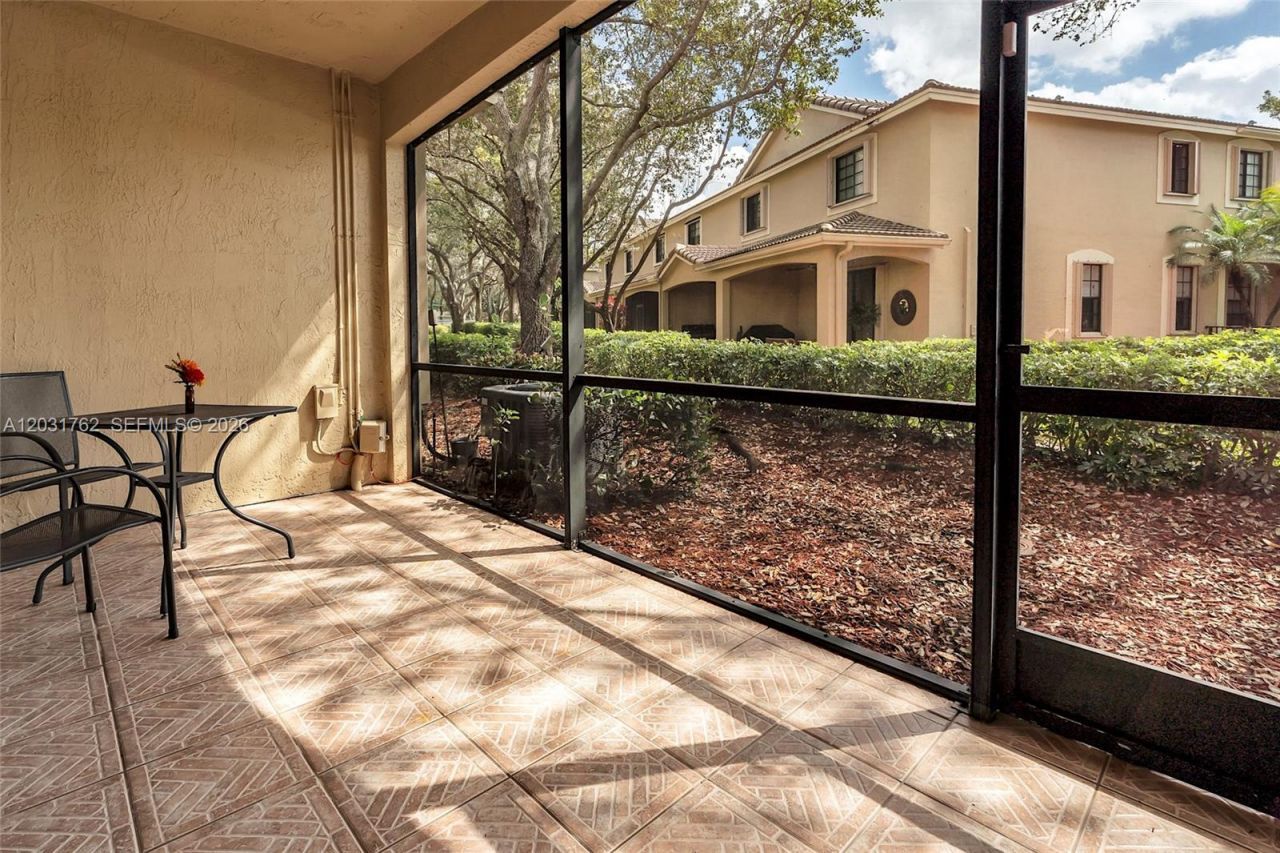 3892 Tree Top Dr , Weston, FL 33332 Photo