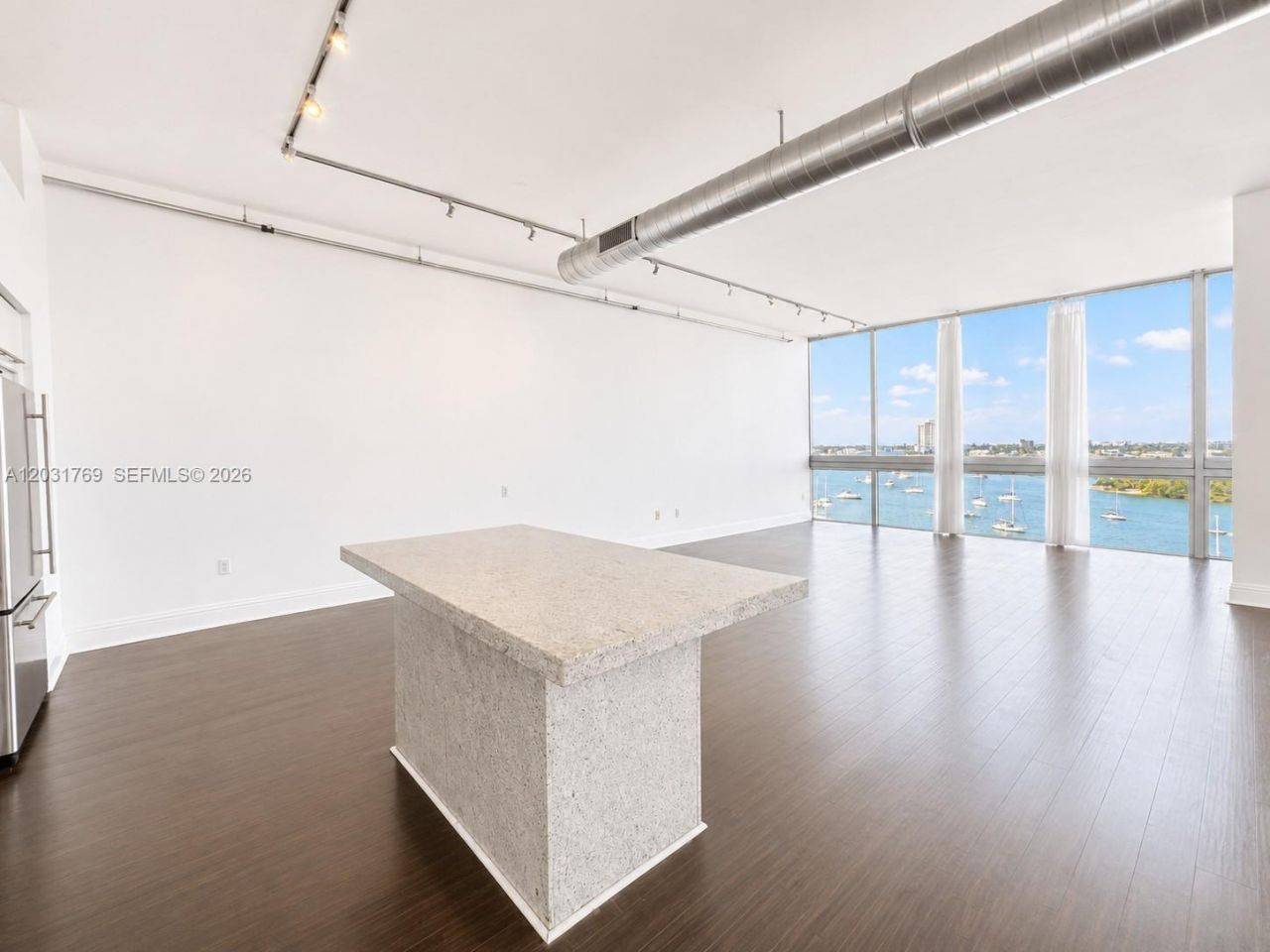 7934 West Dr , Unit 705, North Bay Village, FL 33141 Photo