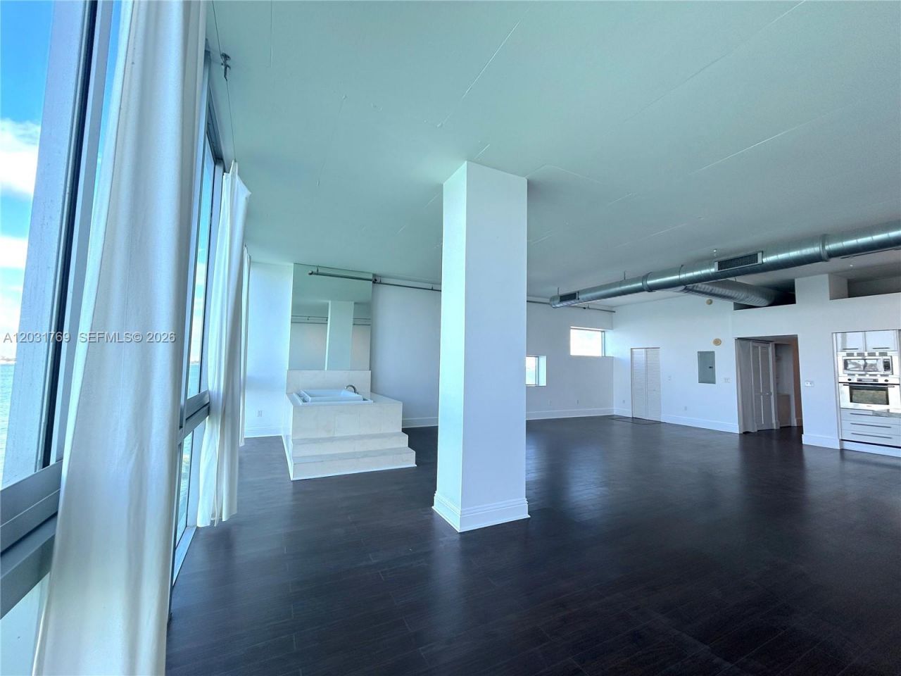 7934 West Dr , Unit 705, North Bay Village, FL 33141 Photo