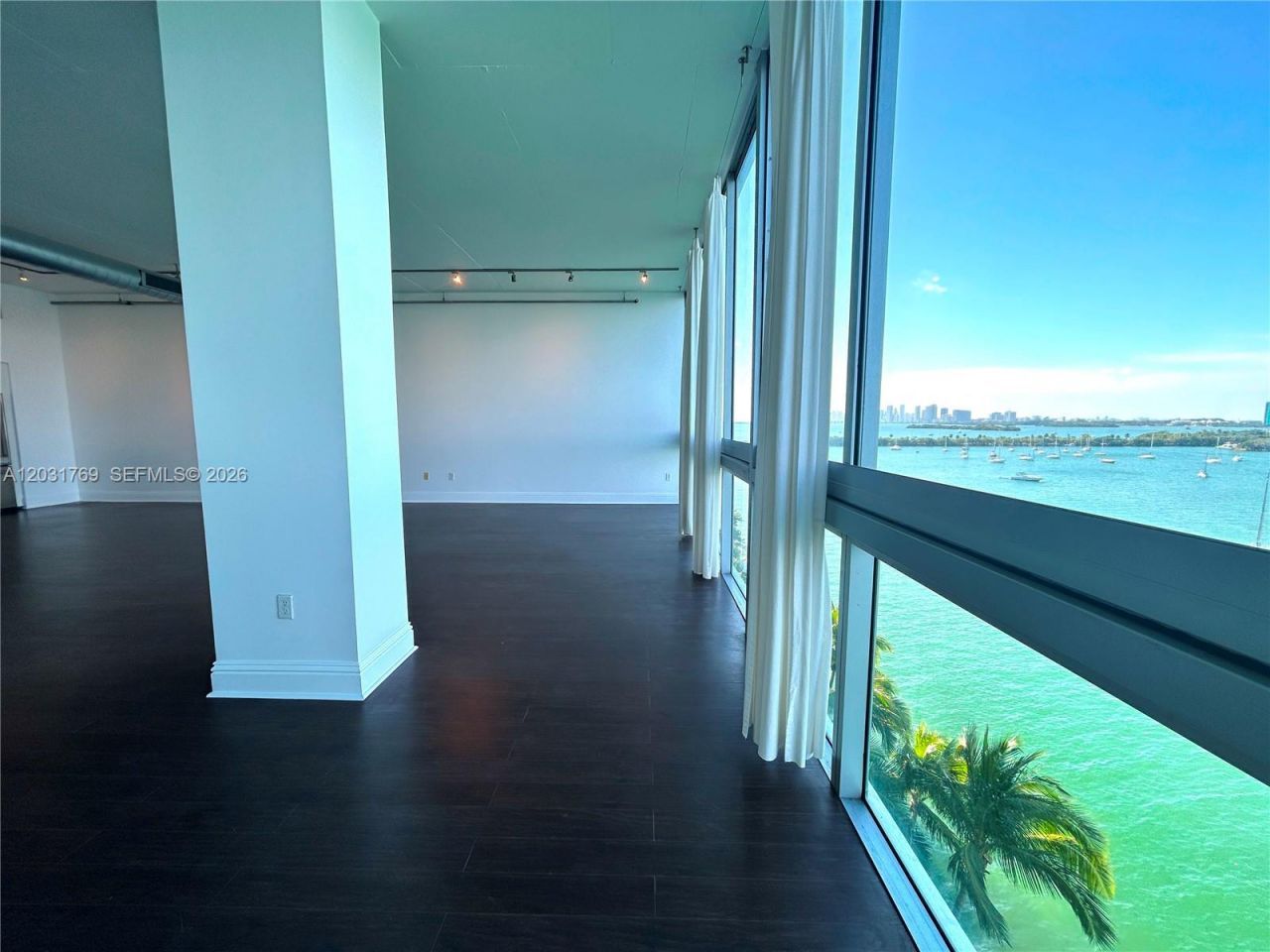 7934 West Dr , Unit 705, North Bay Village, FL 33141 Photo