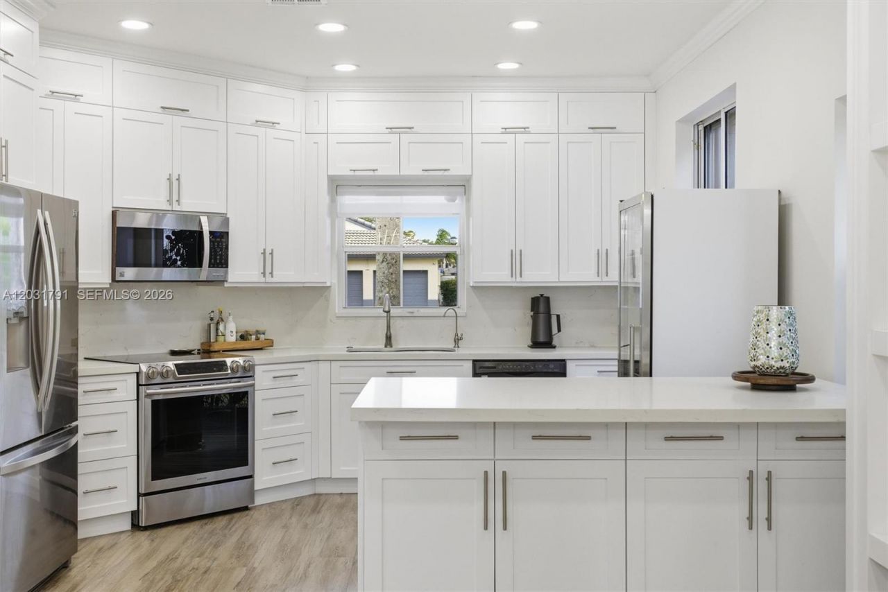 19185 NW 22nd St , Unit 19185, Pembroke Pines, FL 33029 Photo
