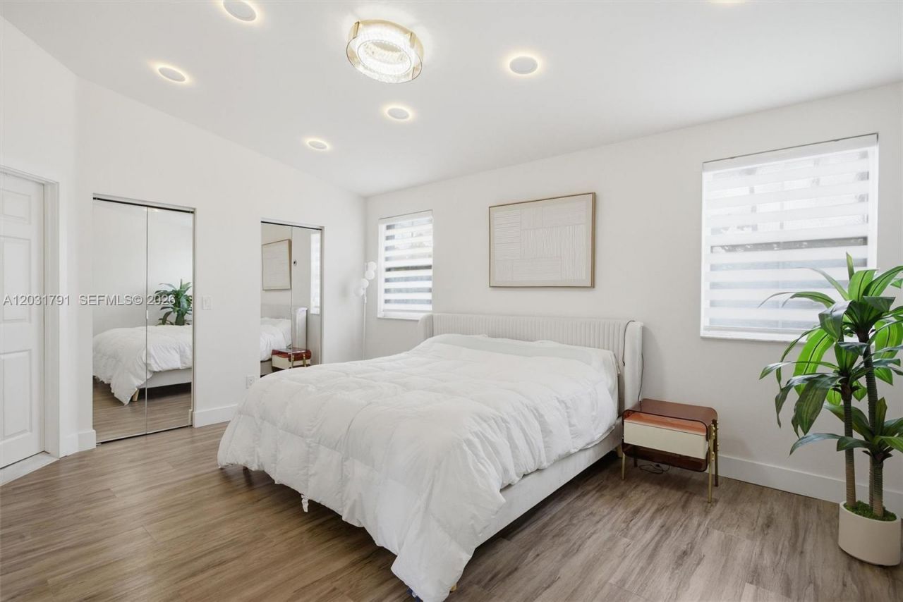 19185 NW 22nd St , Unit 19185, Pembroke Pines, FL 33029 Photo
