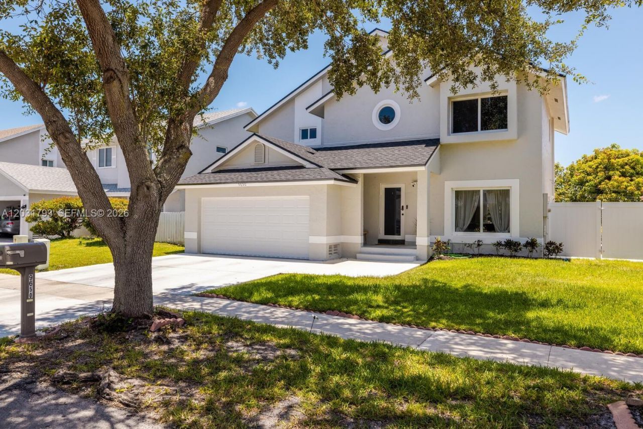 9650 SW 9th Ct, Pembroke Pines, FL 33025 Photo