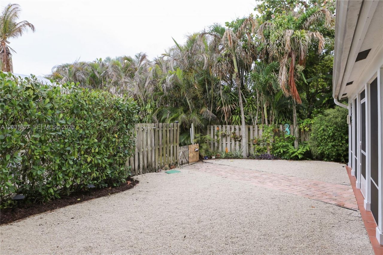 4225 SE Westfield St , Stuart, FL 34997 Photo