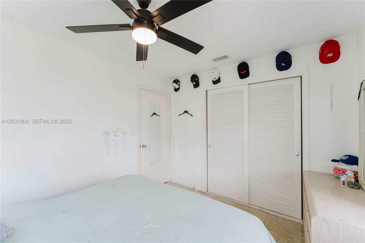 2604 NW 48th St, Tamarac, FL 33309 Photo