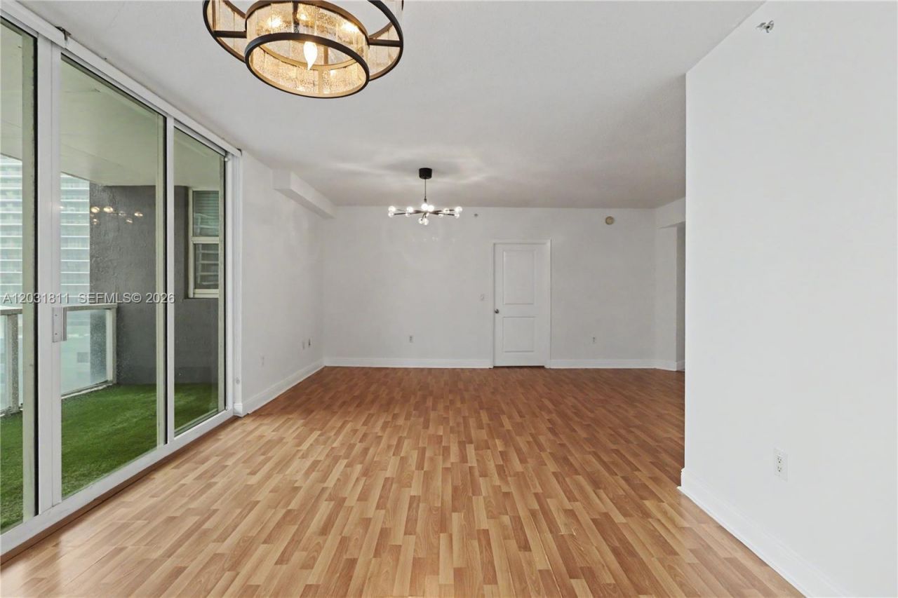 1250 S Miami Ave, Unit 1701, Miami, FL 33130 Photo