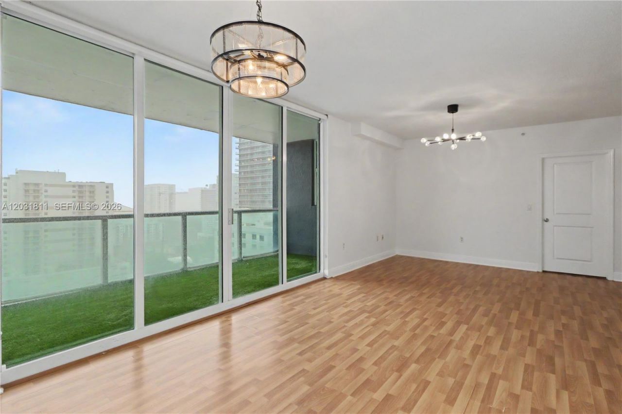1250 S Miami Ave, Unit 1701, Miami, FL 33130 Photo