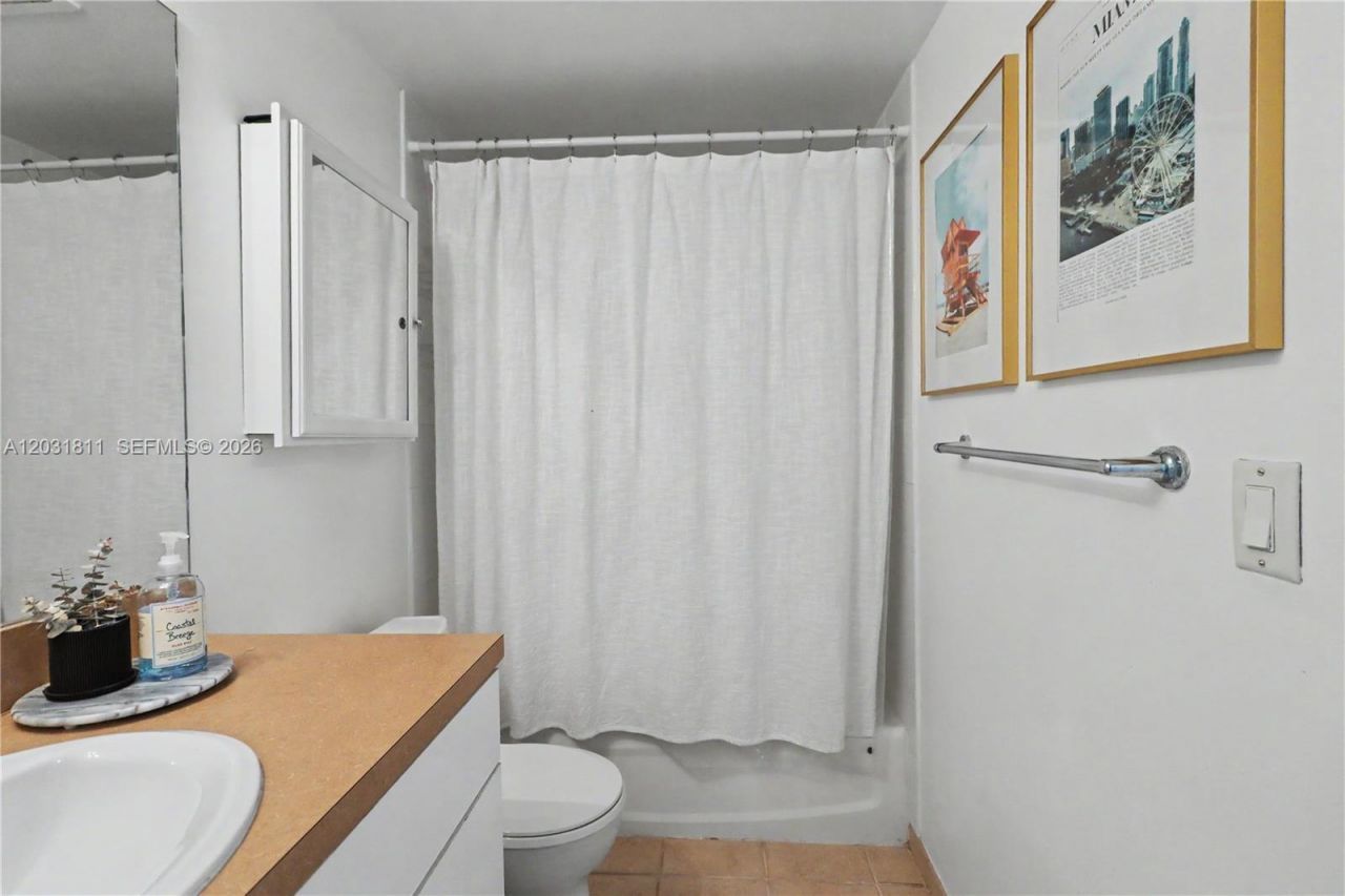 1250 S Miami Ave, Unit 1701, Miami, FL 33130 Photo