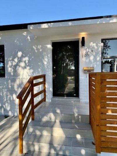 1800 SW 75th Ave Rd , Miami, FL 33155 Photo
