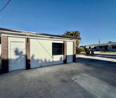 1800 SW 75th Ave Rd , Miami, FL 33155 Photo