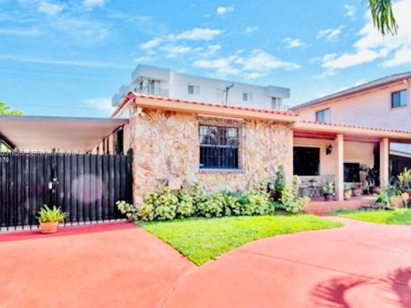 2424 SW 21st Ter , Miami, FL 33145
