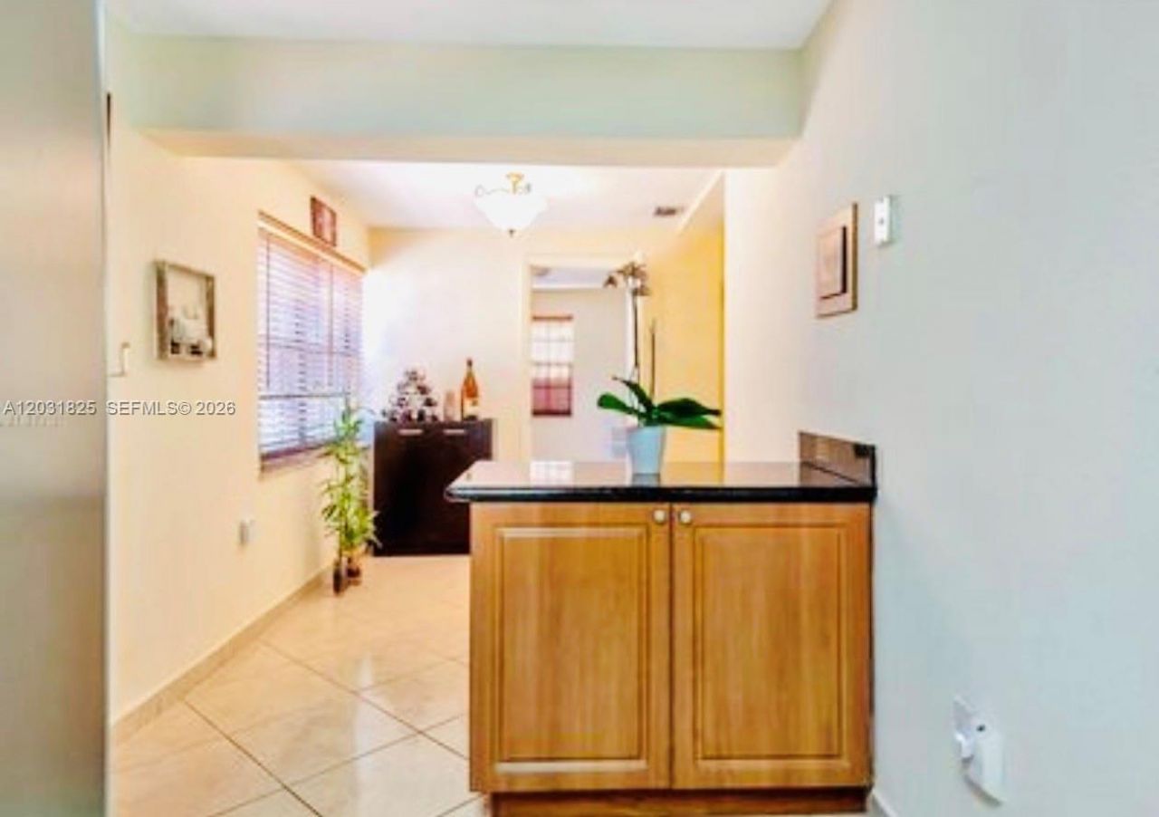 2424 SW 21st Ter , Miami, FL 33145 Photo