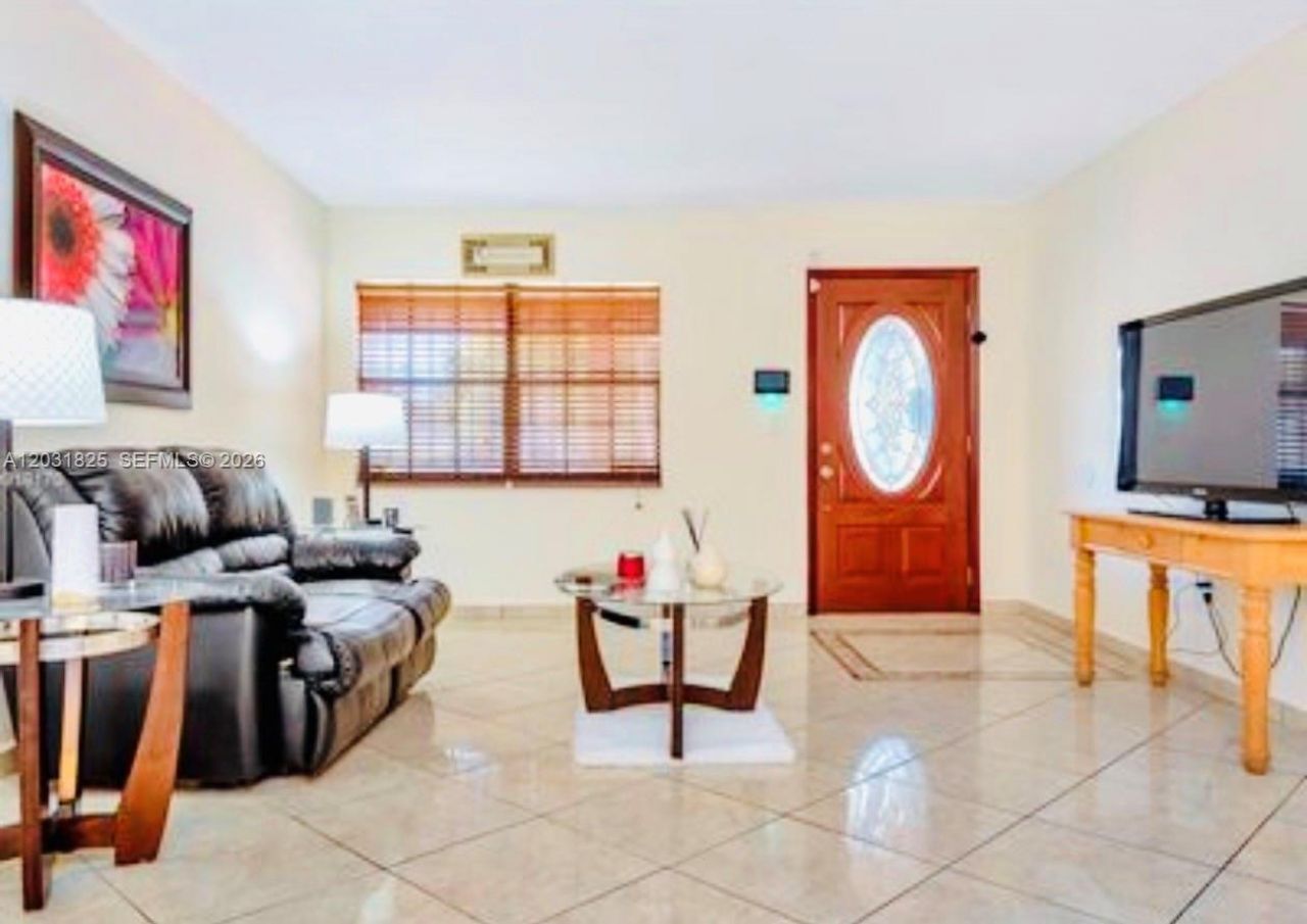 2424 SW 21st Ter , Miami, FL 33145 Photo