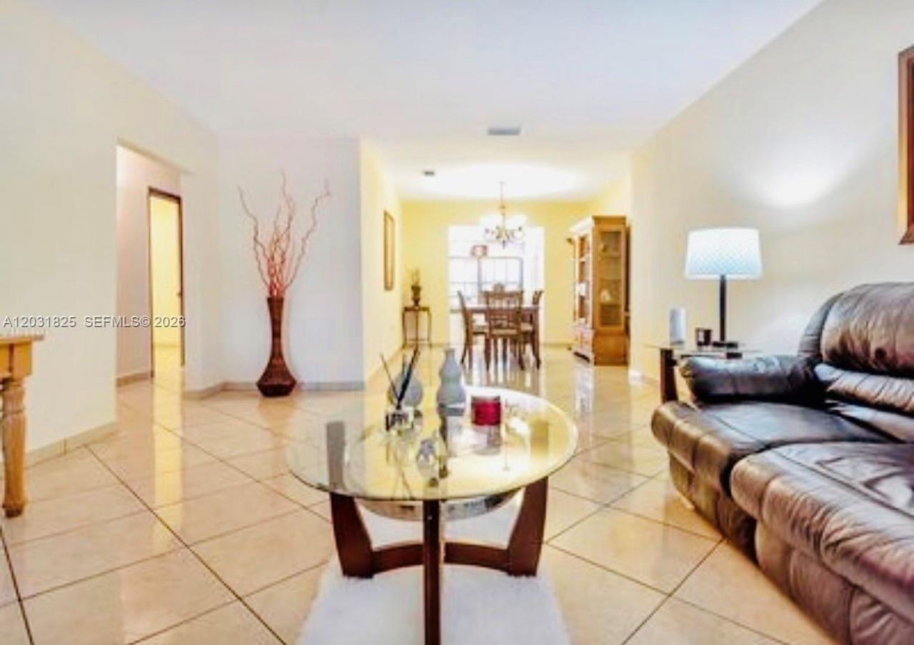 2424 SW 21st Ter , Miami, FL 33145 Photo