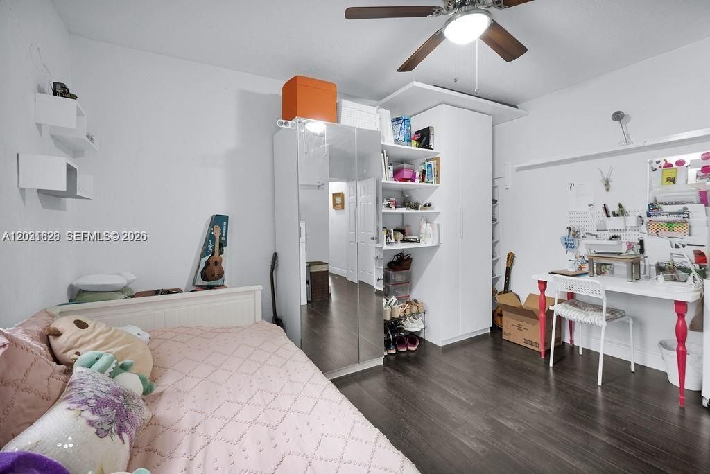 600 NW 34th Ave , Miami, FL 33125 Photo