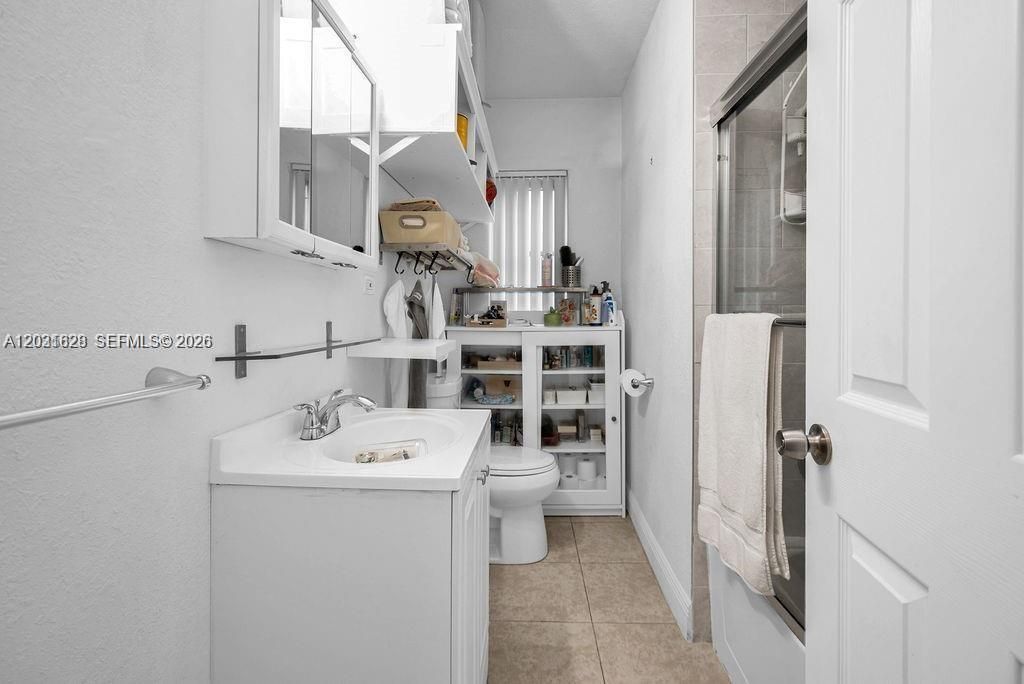 600 NW 34th Ave , Miami, FL 33125 Photo