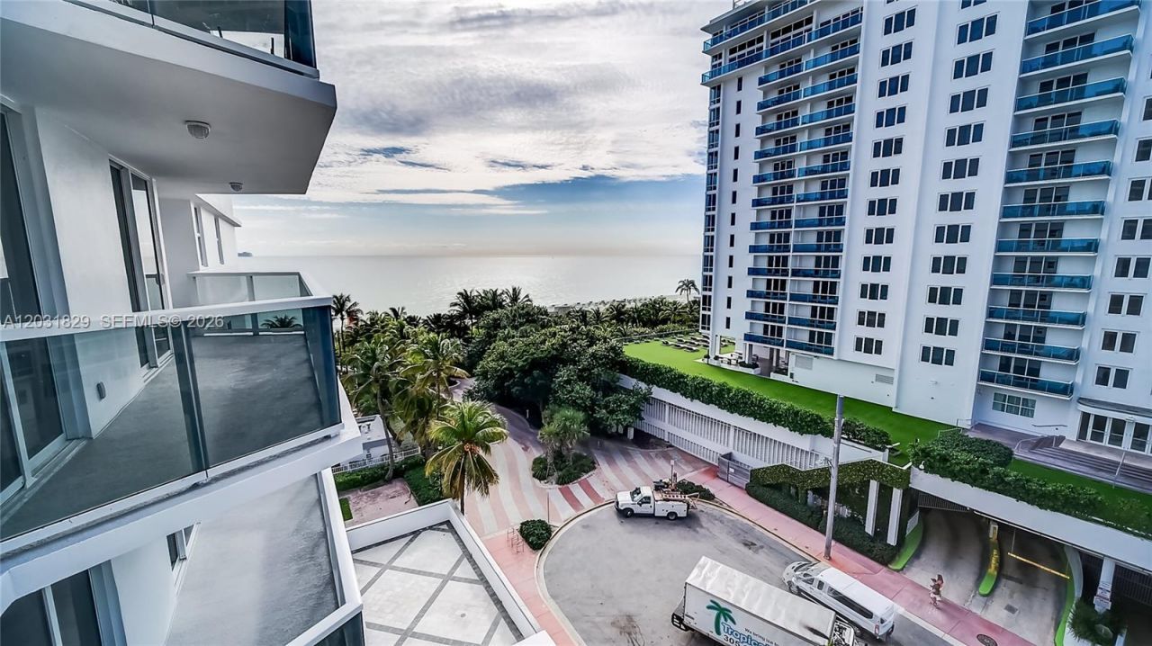 2401 Collins Ave , Unit 904, Miami Beach, FL 33140 Photo