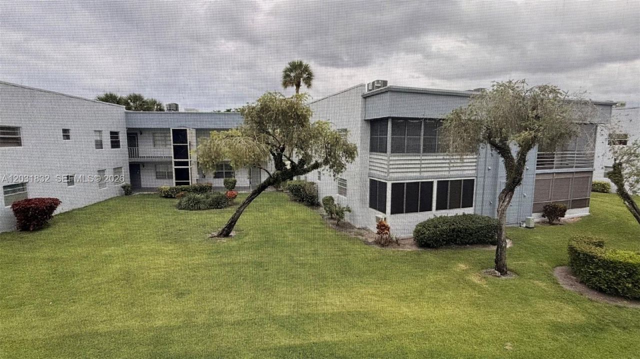 322 Piedmont G, Unit 322 G, Delray Beach, FL 33484 Photo