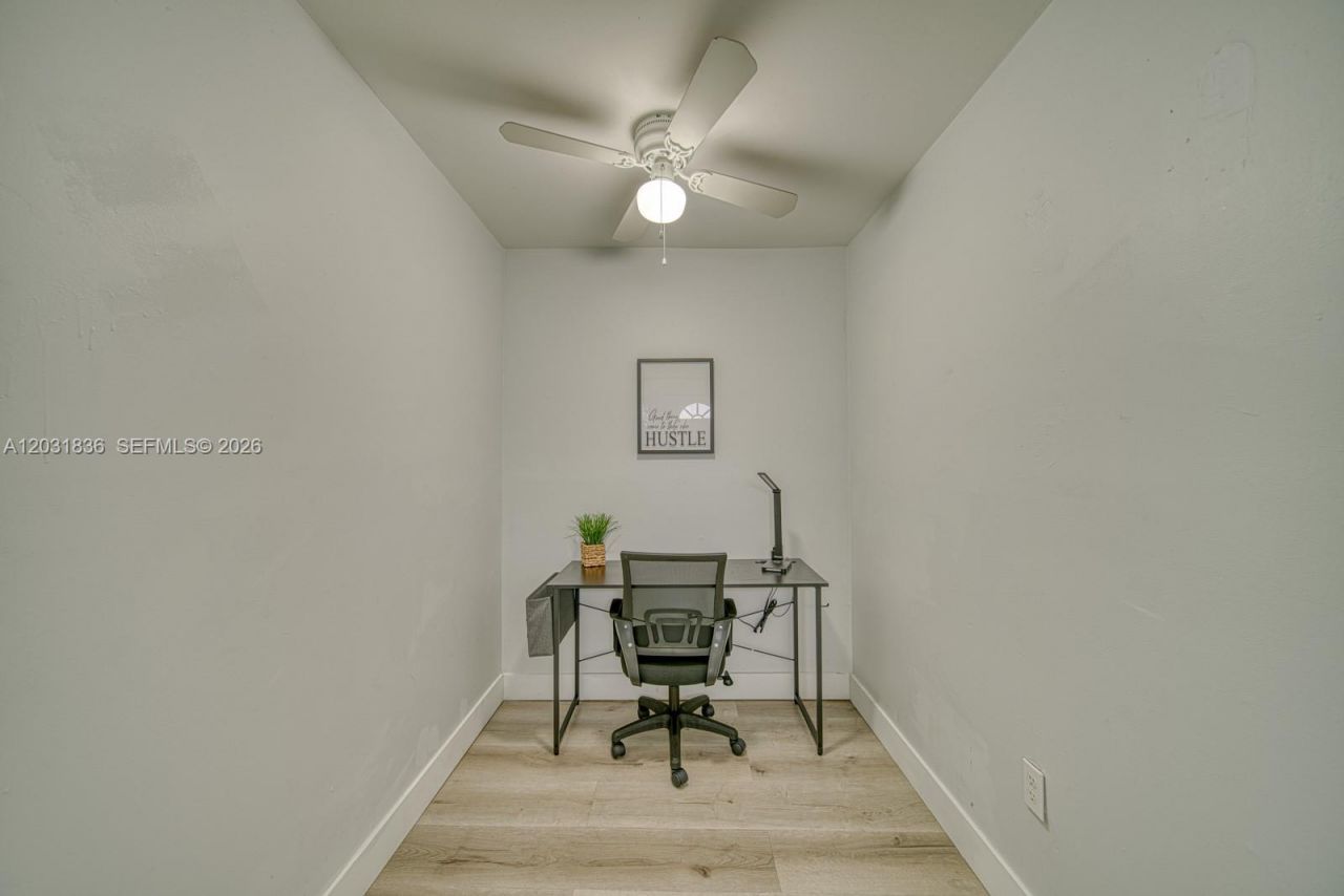 7622 SW 21st St, Unit 7622, Miami, FL 33155 Photo