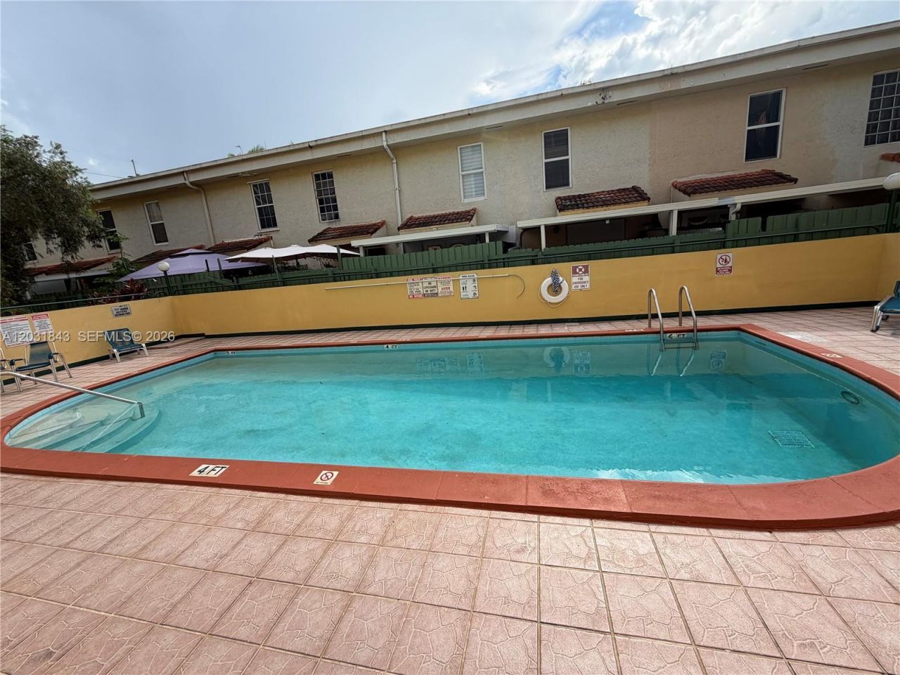 8321 NW 7th St , Unit 1-407, Miami, FL 33126 Photo