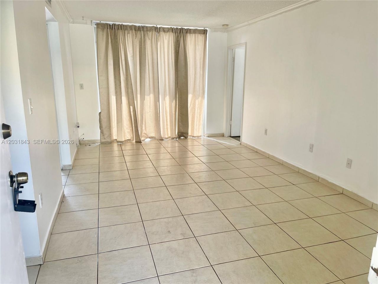 8321 NW 7th St , Unit 1-407, Miami, FL 33126 Photo