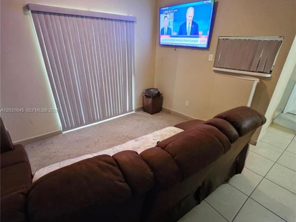 631 Cypress Lake Blvd, Unit E17, Deerfield Beach, FL 33064