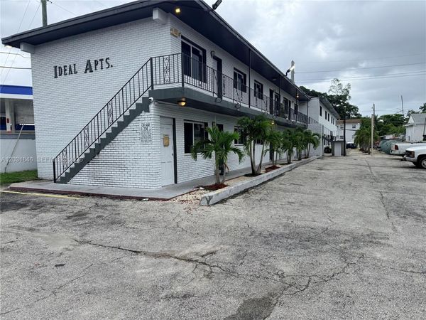 7824 NW 5th Ct, Unit 7, Miami, FL 33150
