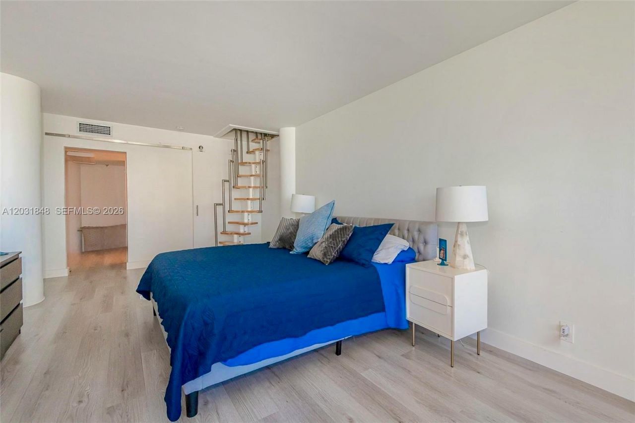900 Bay Dr , Unit 122, Miami Beach, FL 33141 Photo