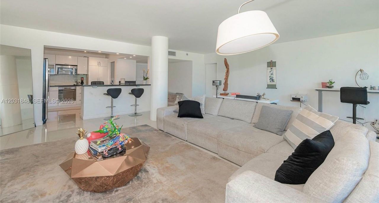 900 Bay Dr , Unit 122, Miami Beach, FL 33141 Photo