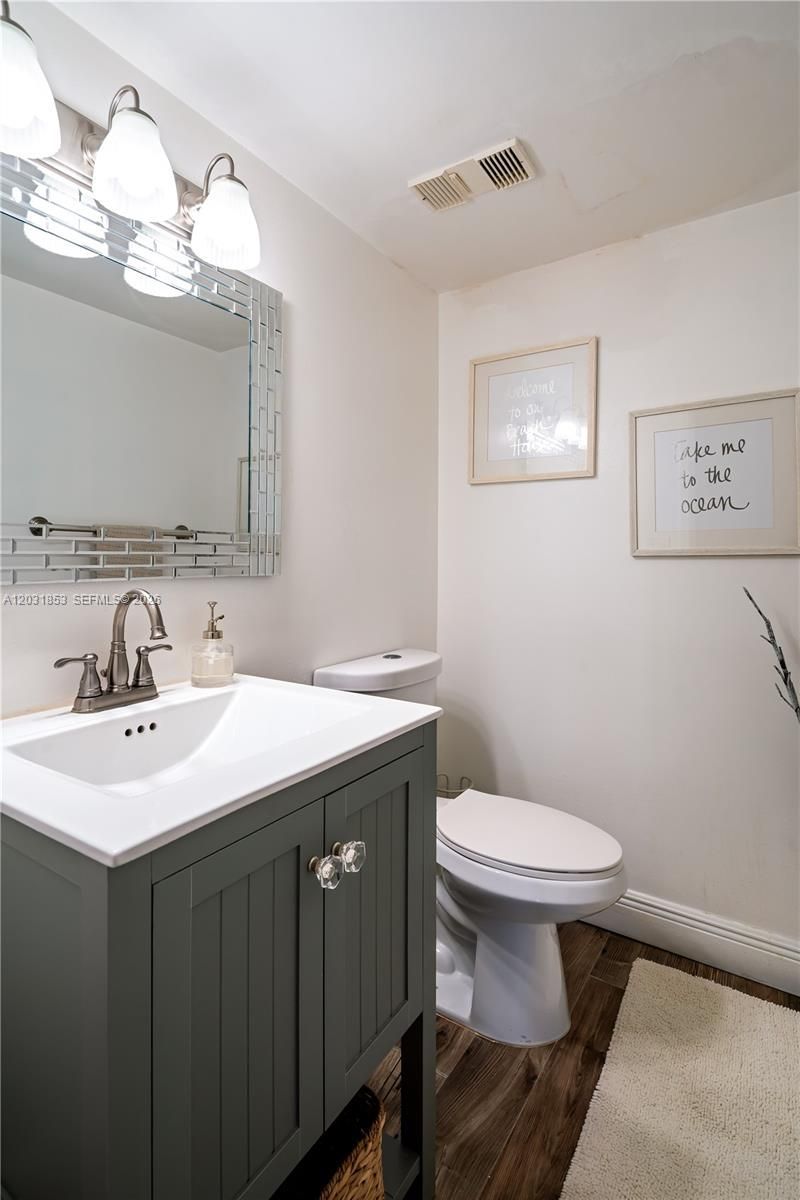 2625 Collins Ave, Unit 502, Miami Beach, FL 33140 Photo