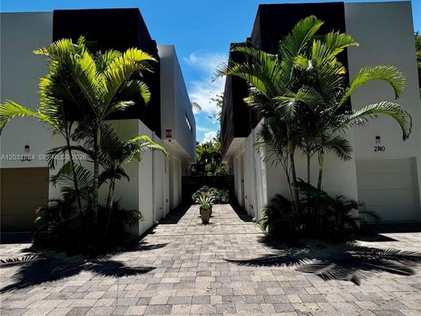 2740 SW 29th Ave , Unit 2740, Miami, FL 33133