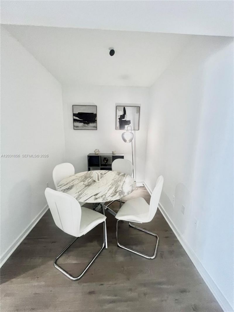 31 SE 6th St , Unit 2307, Miami, FL 33131 Photo