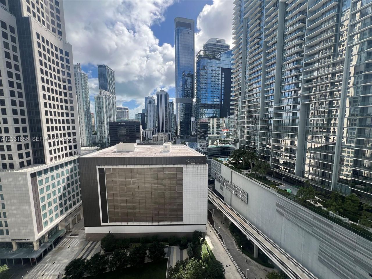 31 SE 6th St , Unit 2307, Miami, FL 33131 Photo
