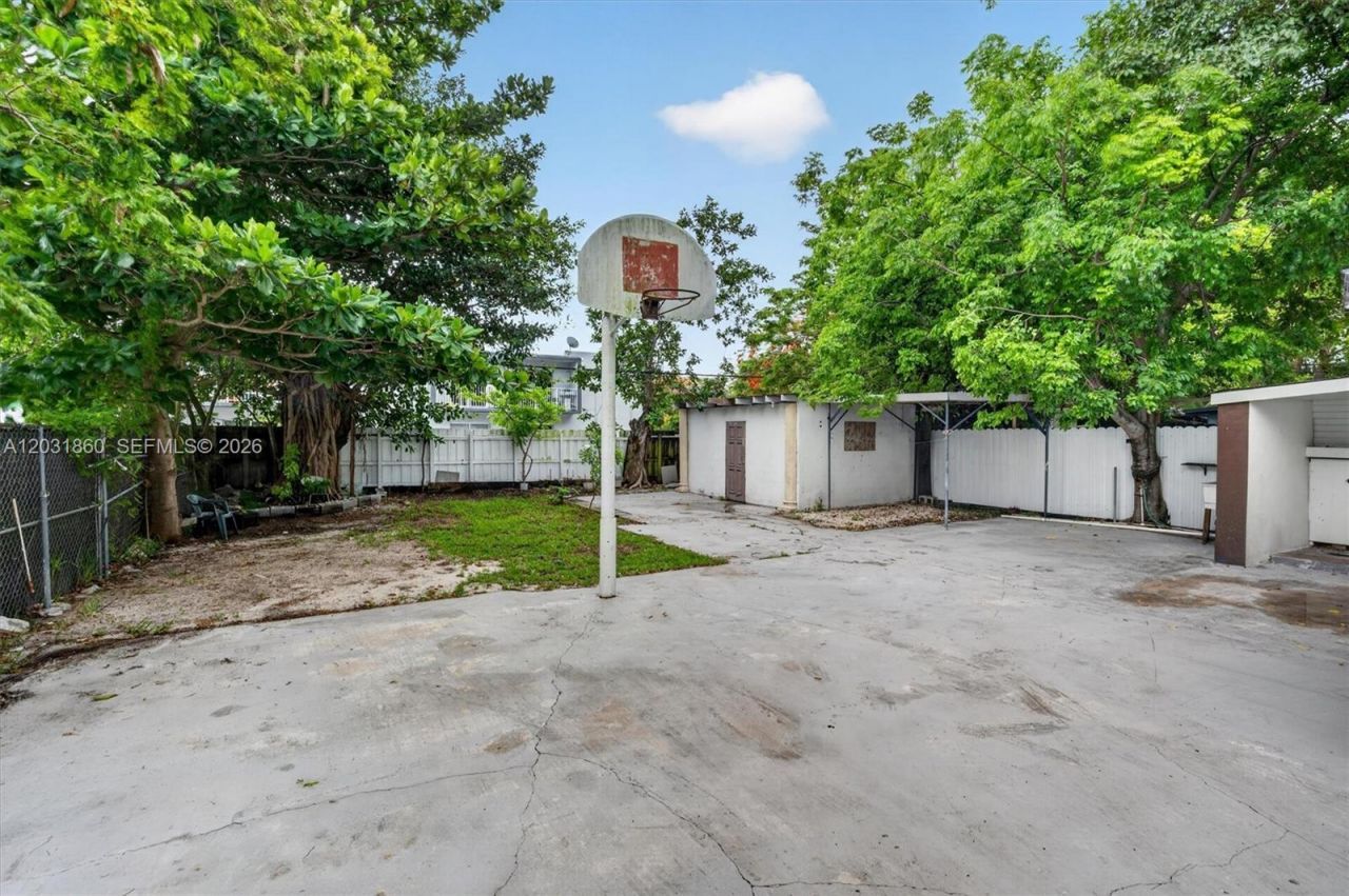 836 NW 29th Ter , Miami, FL 33127 Photo