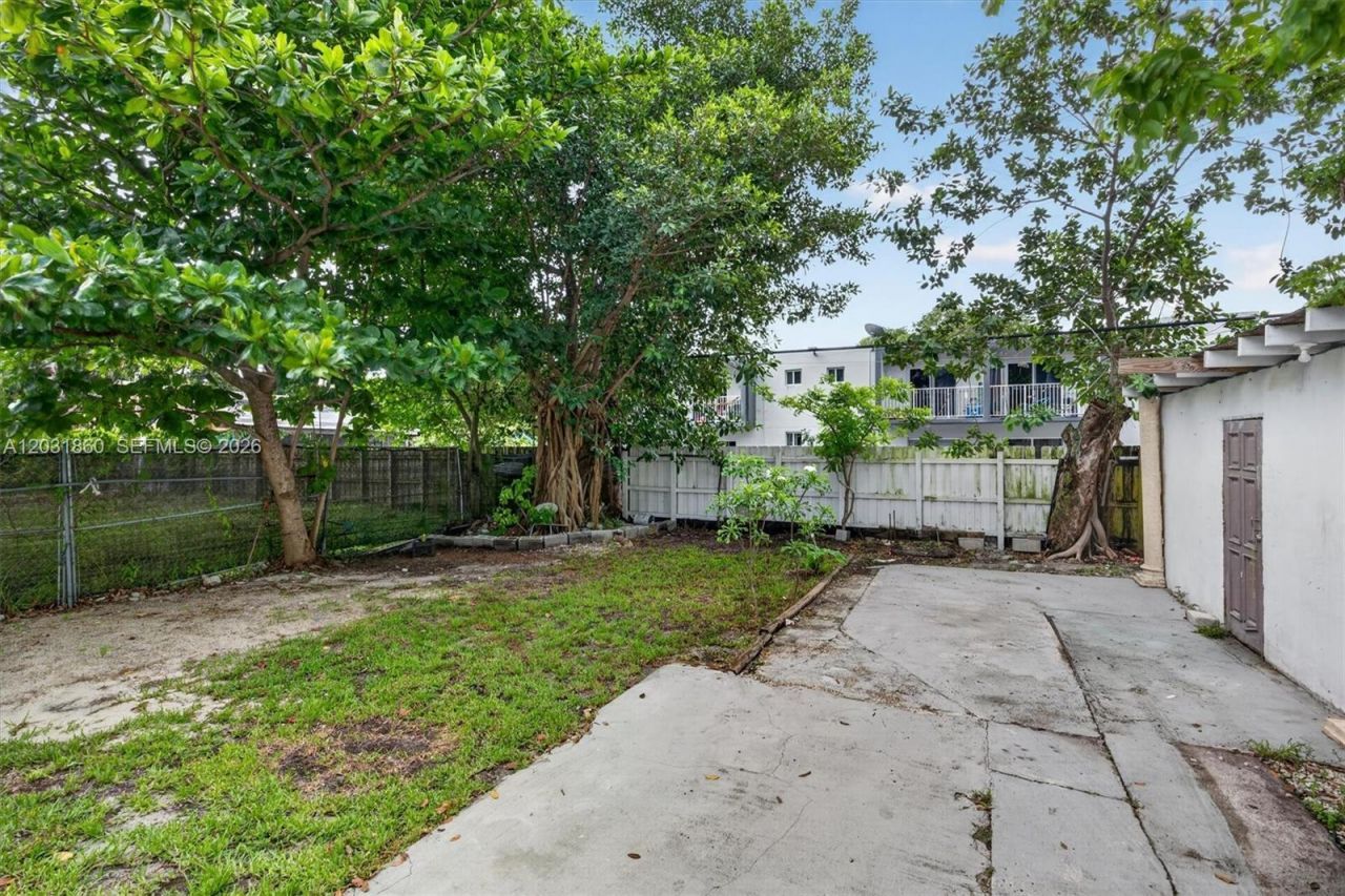 836 NW 29th Ter , Miami, FL 33127 Photo