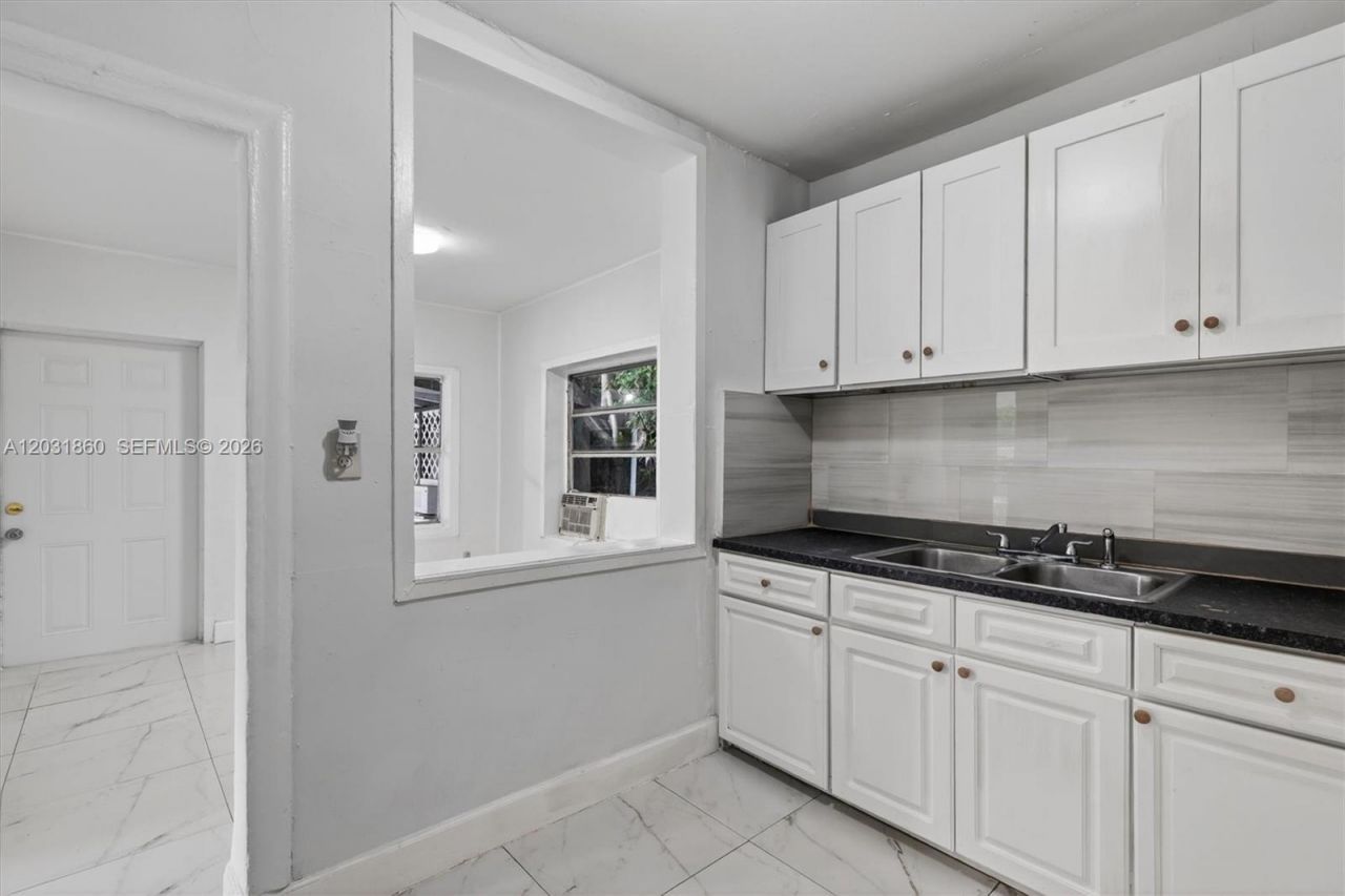 836 NW 29th Ter , Miami, FL 33127 Photo