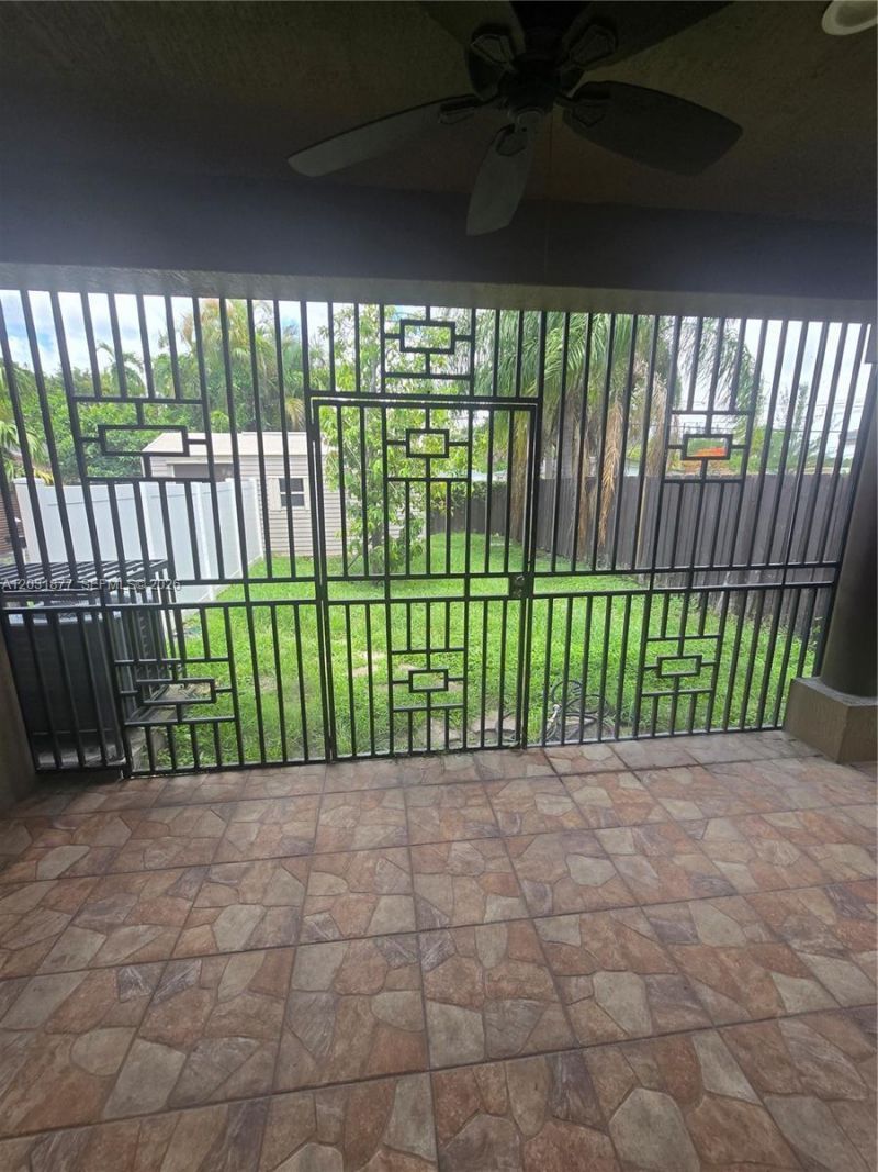 1461 SW 40th Ter , Unit 1, Fort Lauderdale, FL 33317 Photo