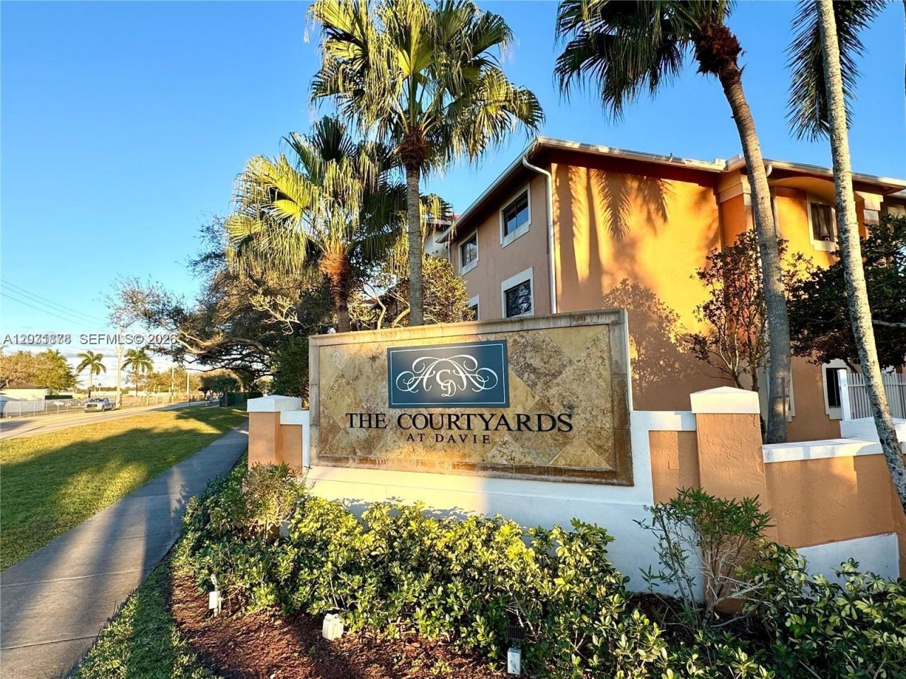 6900 SW 39th St , Unit 206J, Davie, FL 33314 Photo