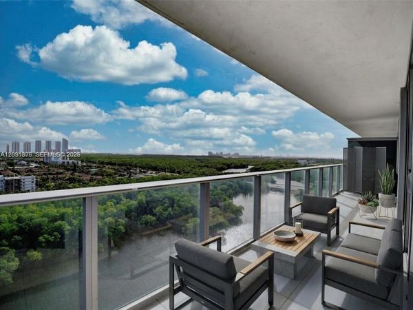 16385 Biscayne Blvd, Unit 1615, North Miami Beach, FL 33160