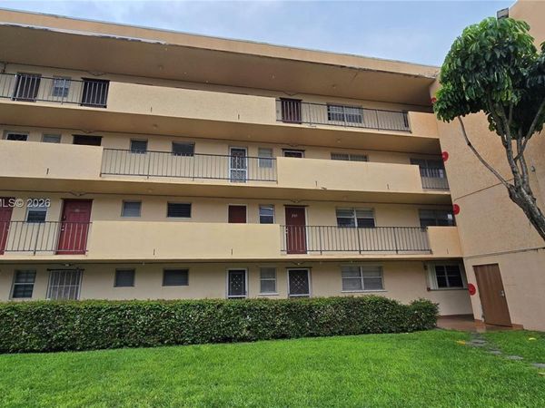 1450 NE 191st St , Unit 106, Miami, FL 33179