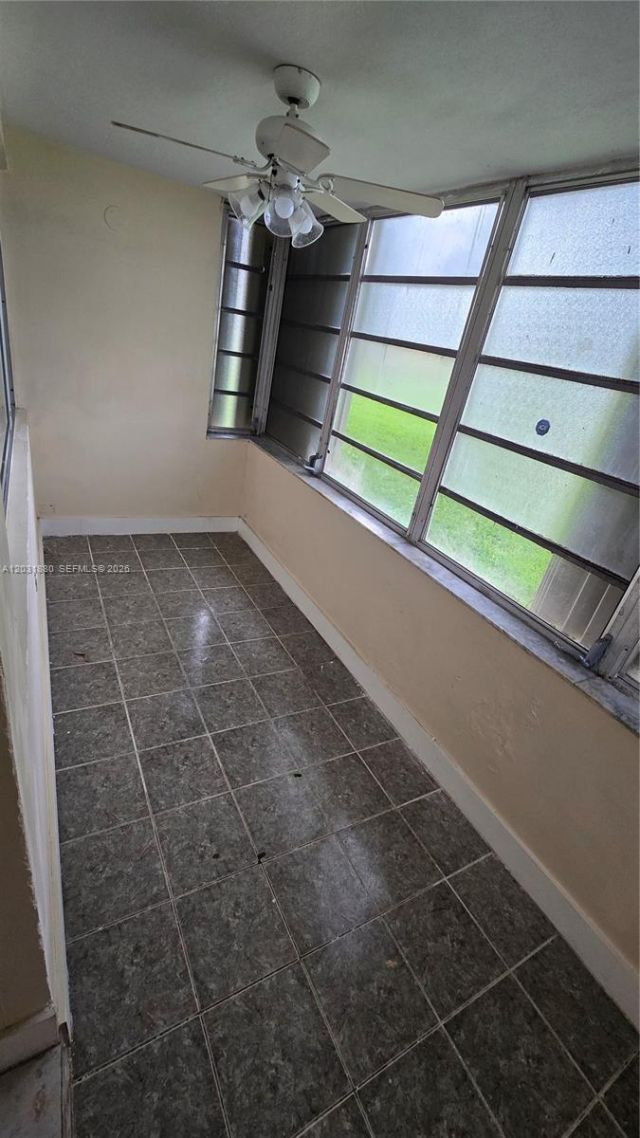 1450 NE 191st St , Unit 106, Miami, FL 33179 Photo