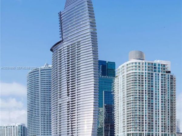 300 Biscayne Blvd Way , Unit 2008, Miami, FL 33131
