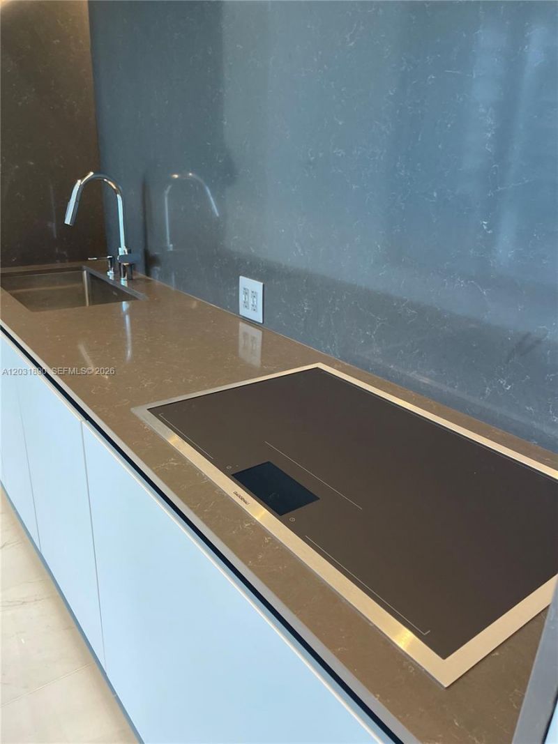300 Biscayne Blvd Way, Unit 2008, Miami, FL 33131 Photo