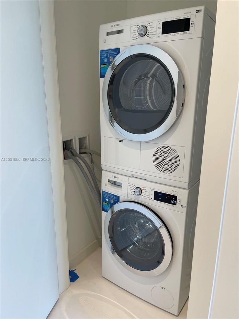300 Biscayne Blvd Way, Unit 2008, Miami, FL 33131 Photo