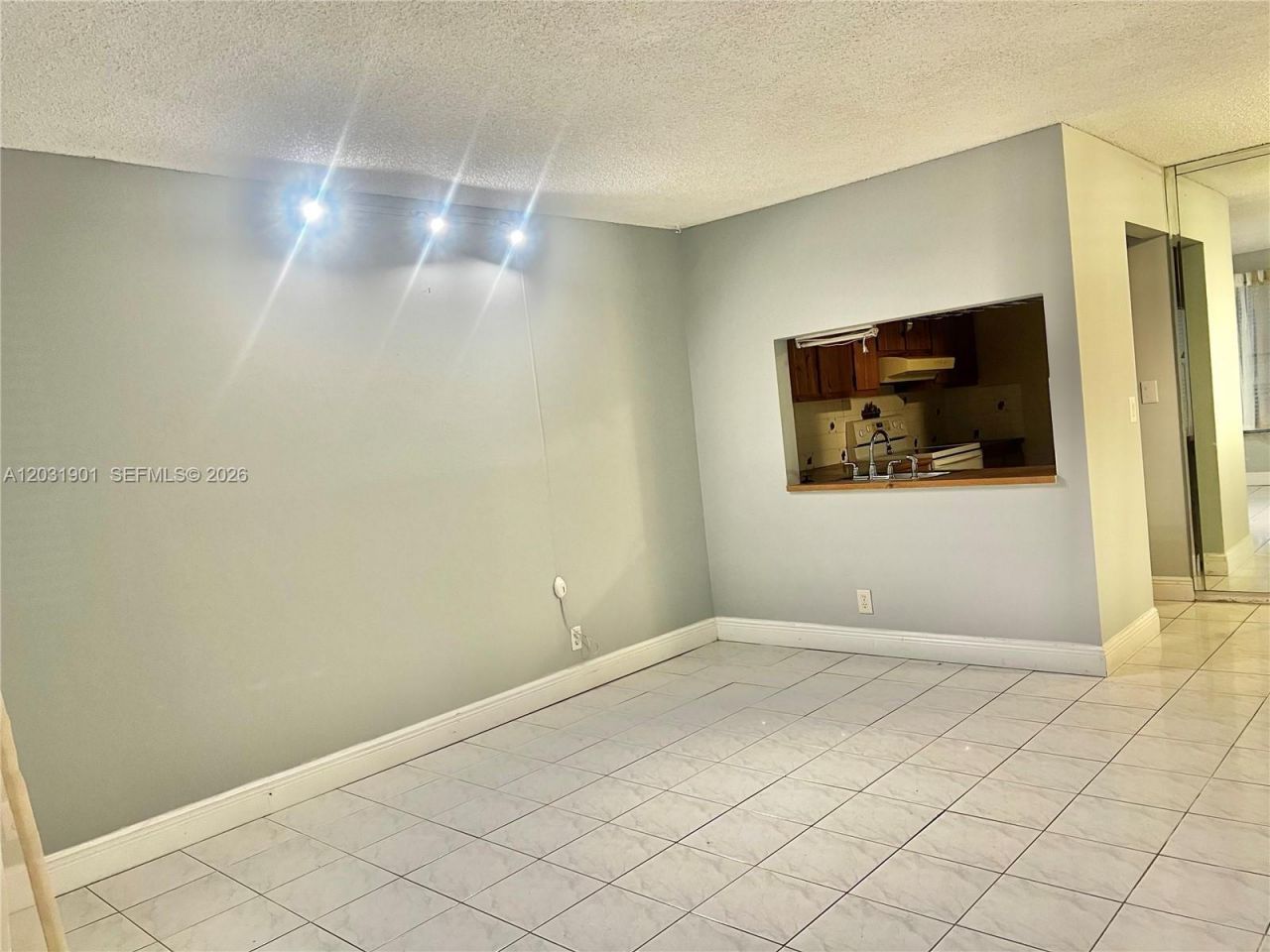 10002 Winding Lake Rd , Unit 203, Sunrise, FL 33351 Photo