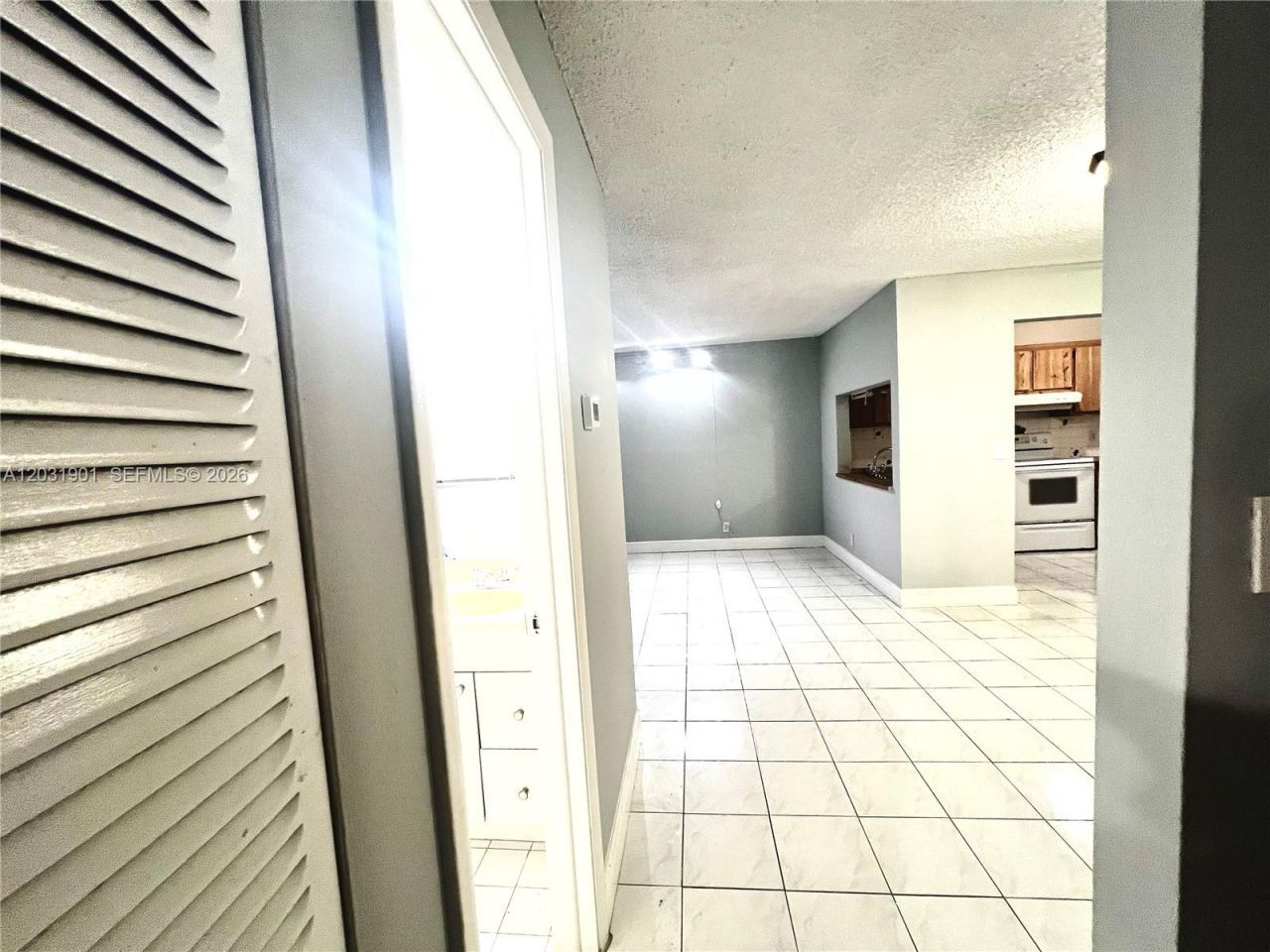 10002 Winding Lake Rd , Unit 203, Sunrise, FL 33351 Photo