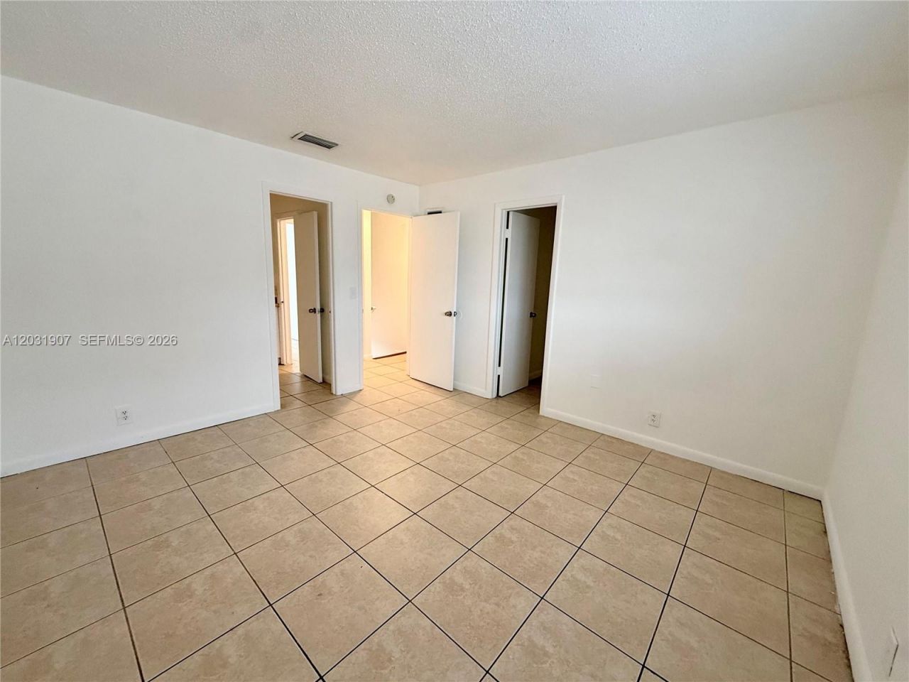 2410 NW 52nd Ave, Unit 2410, Lauderhill, FL 33313 Photo