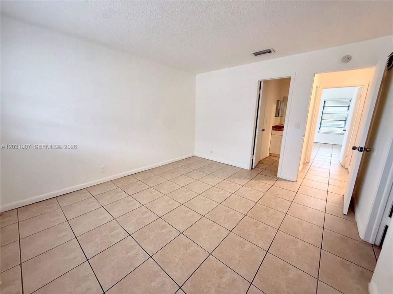 2410 NW 52nd Ave, Unit 2410, Lauderhill, FL 33313 Photo